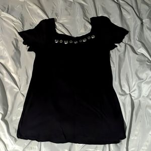 Daisy fuentes large black top
